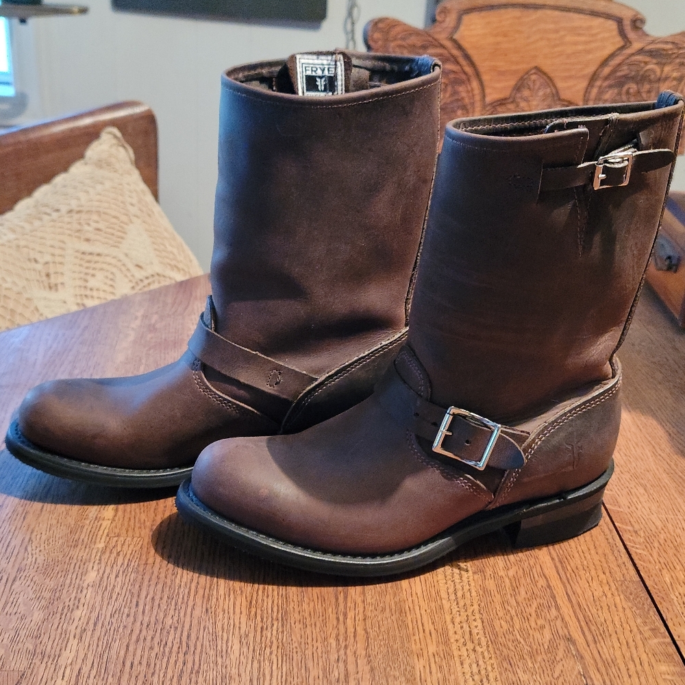 Frye Boots Size 10